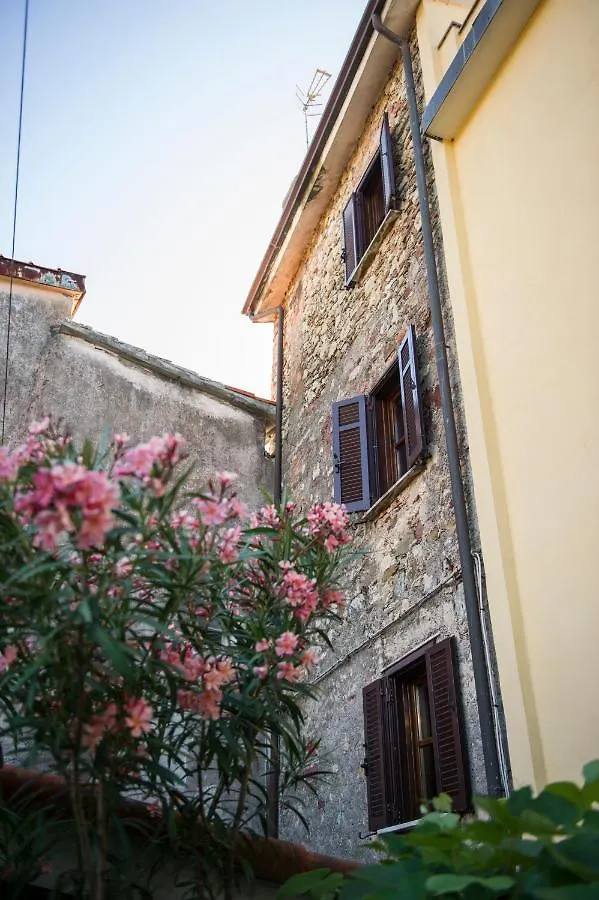 Borgo Antico - Torre Pugliola Apartment Lerici
